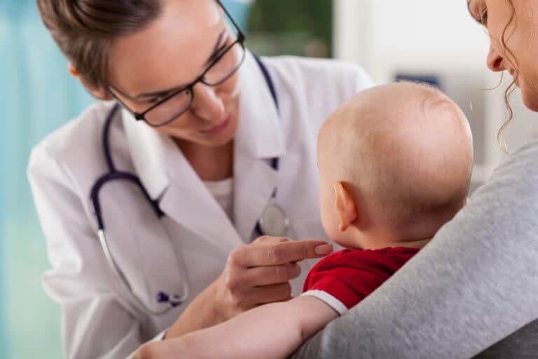 Bebek Hemşiresi Ne Yapar? BeBaby Evde Bebek Hemşireliği